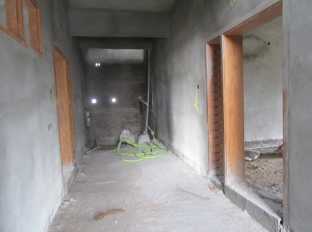7) Li Id : 168 - Flat Entrances.JPG
